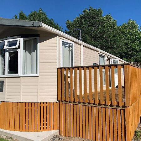 Devine Staycations At 38 Riverside Hawick Esterno foto